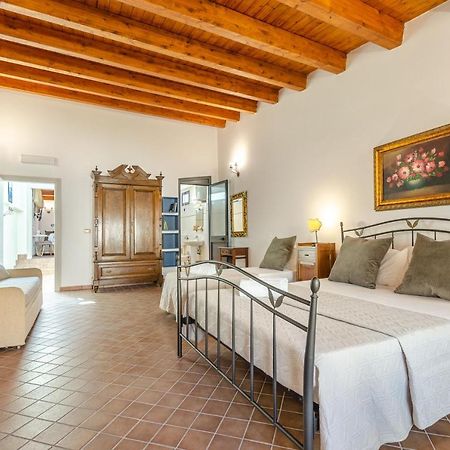 Nonna Germina Locazione Turistica Villa Roccalumera Exterior foto